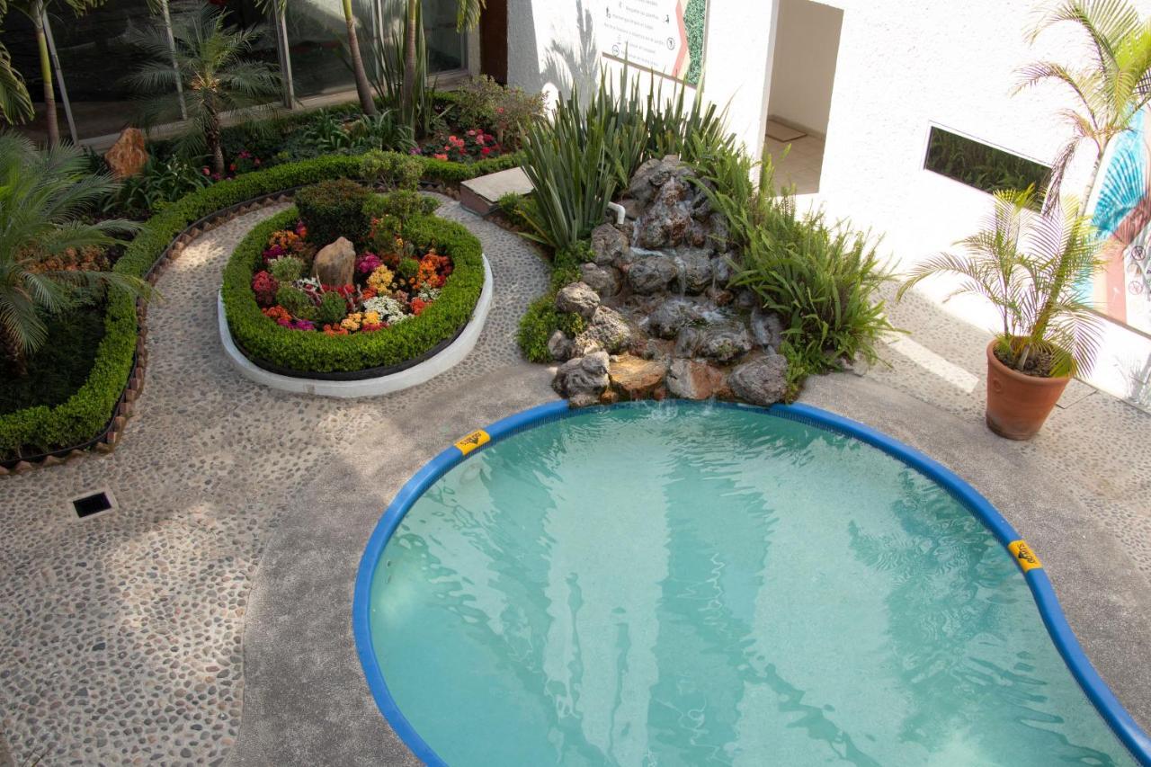 Hotel Las Pergolas Guadalajara Buitenkant foto