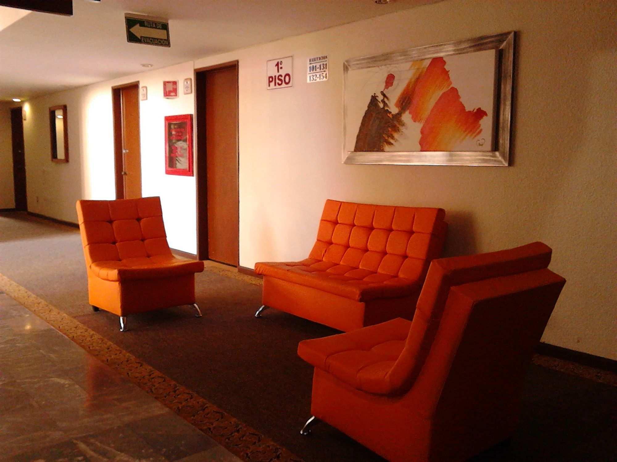 Hotel Las Pergolas Guadalajara Buitenkant foto
